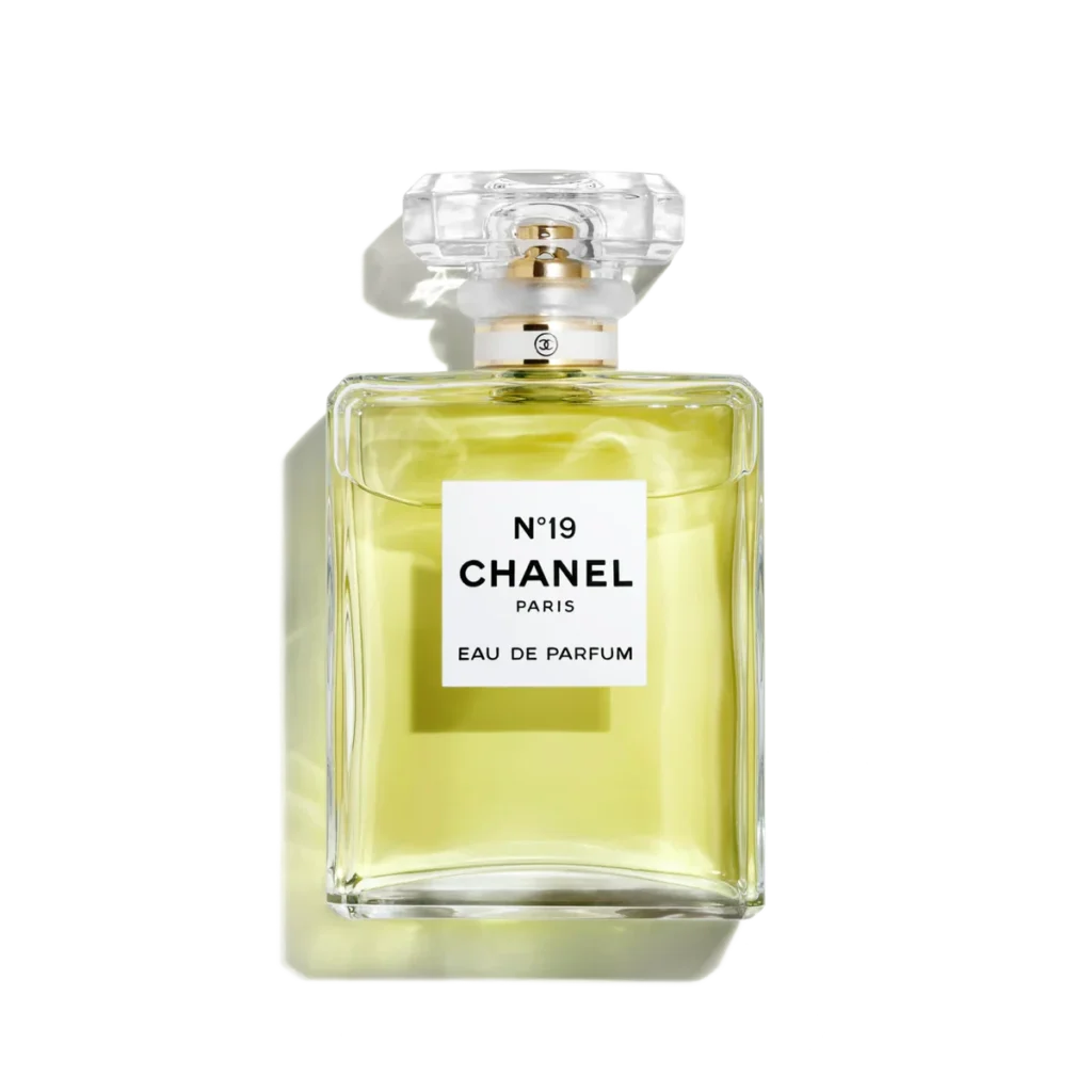 An image of Chanel No19 EDP