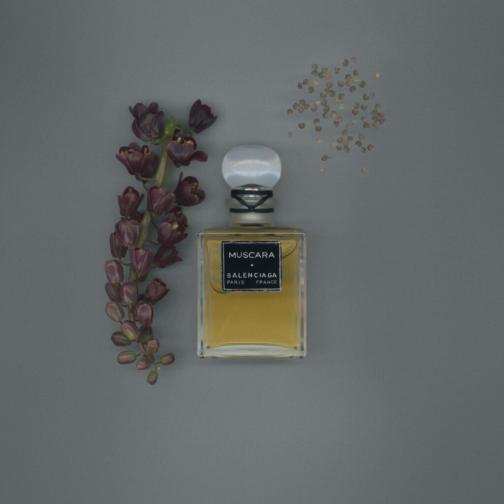 An image of Balenciaga muscara perfume