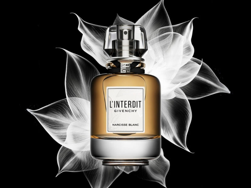 An image of Givenchy L'Interdit Narcisse Blanc perfume